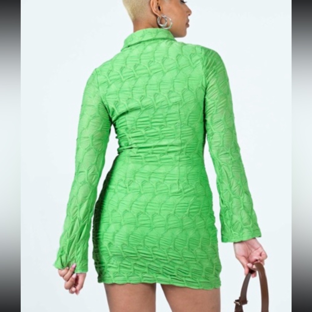 Princess Polly Green Long Sleeve Dress Mini Collared Button Women’s Size 2 NWT - Picture 3 of 8